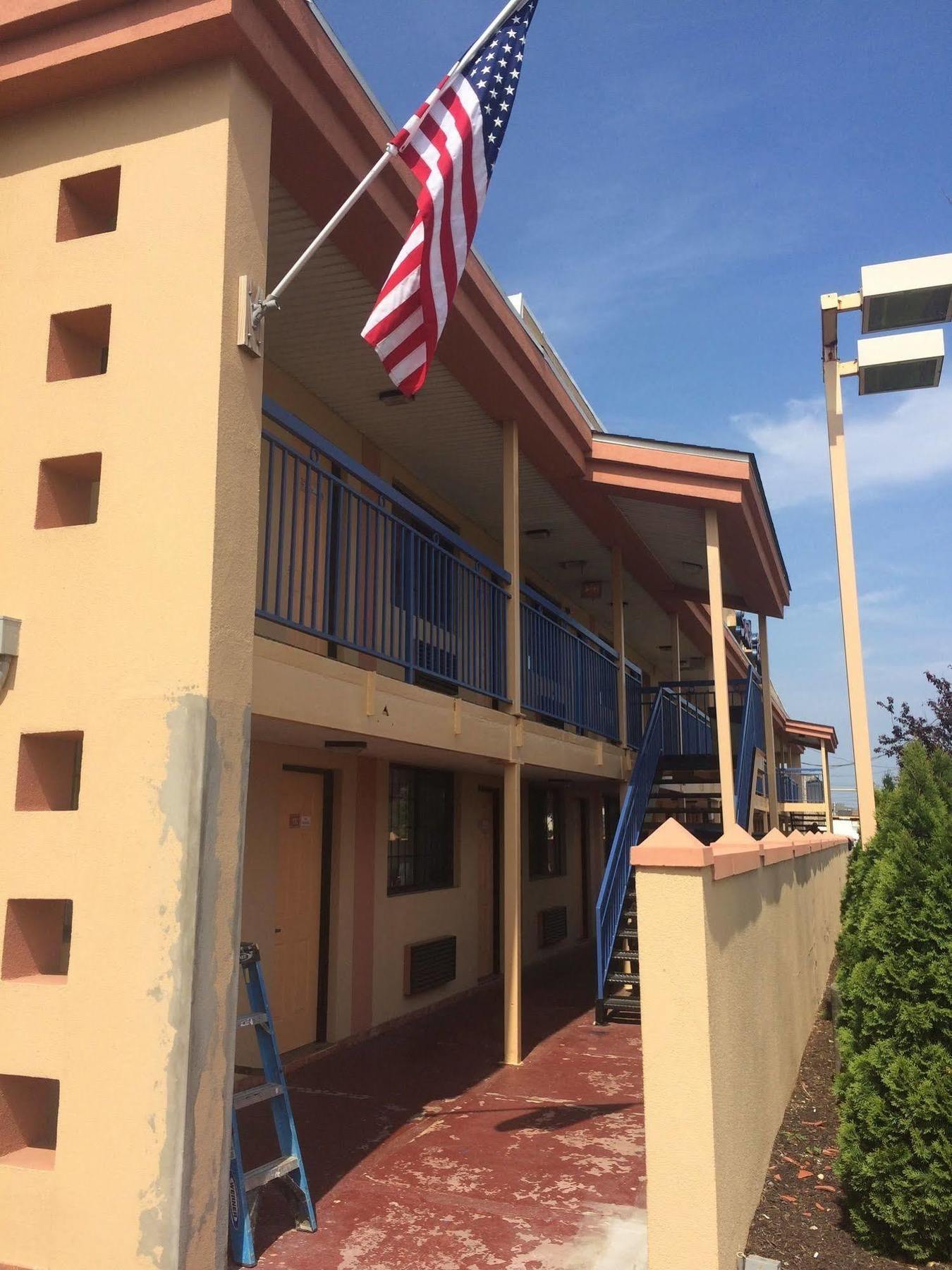 Motel South Bay 2*